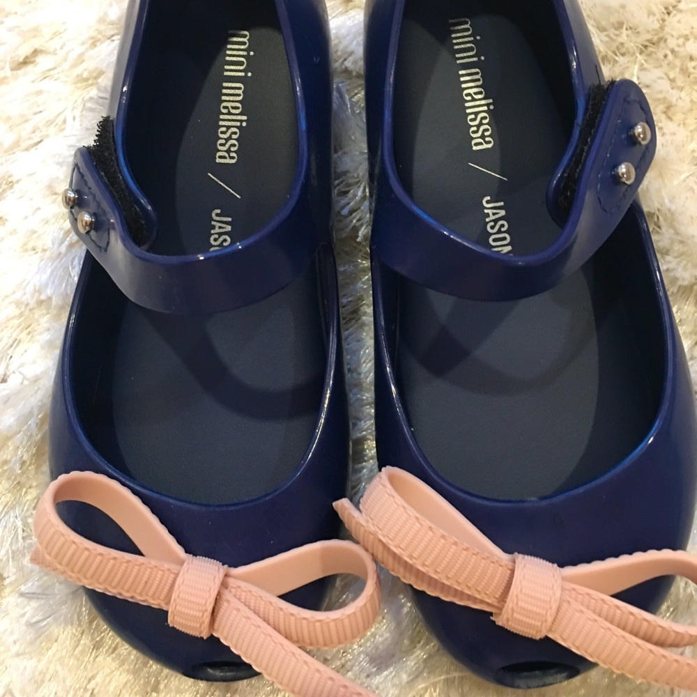 New Blue Ribbon Mini Melissa Size 9